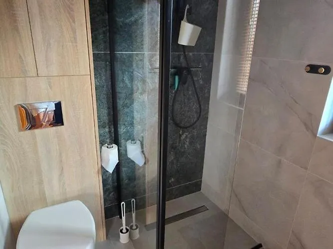 Large, Comfortable Homes,